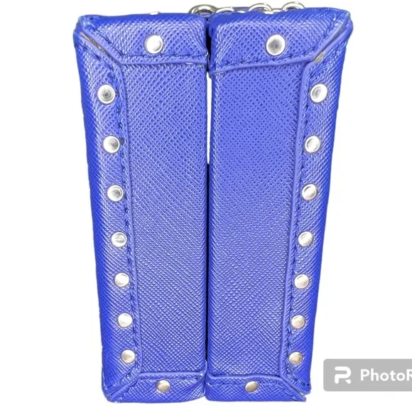 BCBG Studded Trunk Shoulder Purse NWT - Picture 5 of 9